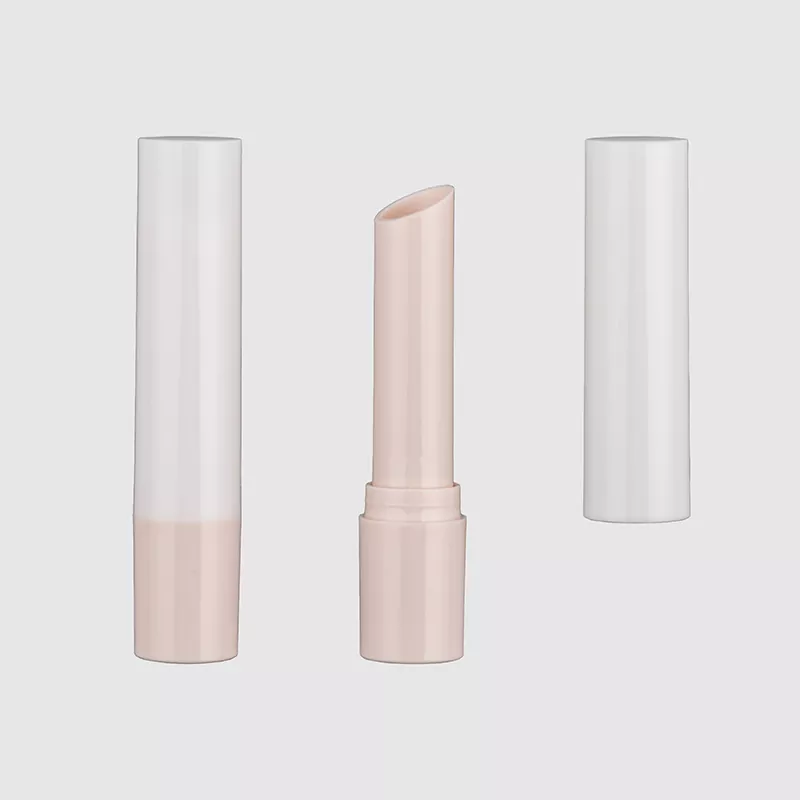 Angled lipstick bullet sa pamamagitan ng multi-use packaging
